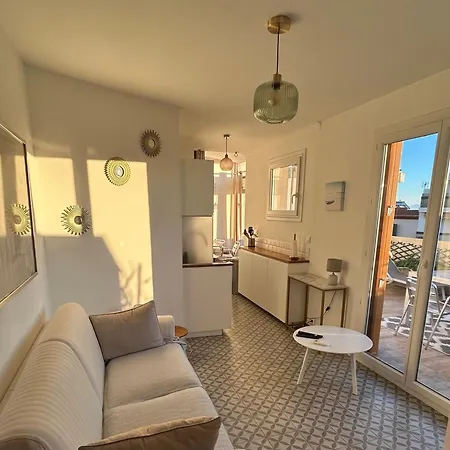 Alger - Rooftop Avec 1 Au Centre-ville D'antibes Апартаменты *