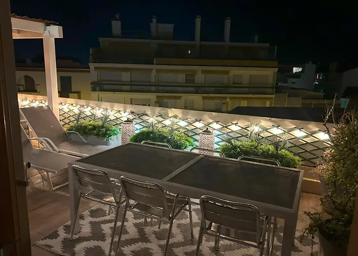 Alger - Rooftop Avec 1 Au Centre-ville D'antibes *